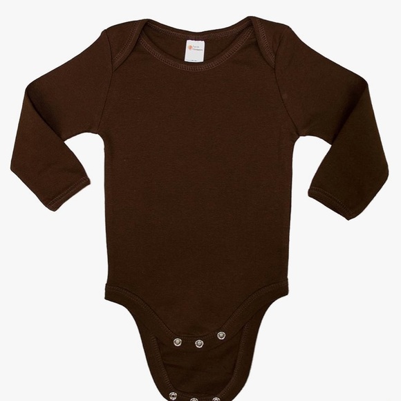 Newborn Crochet Lion Costume with Tights and Bodysuit - Picture 8 of 11